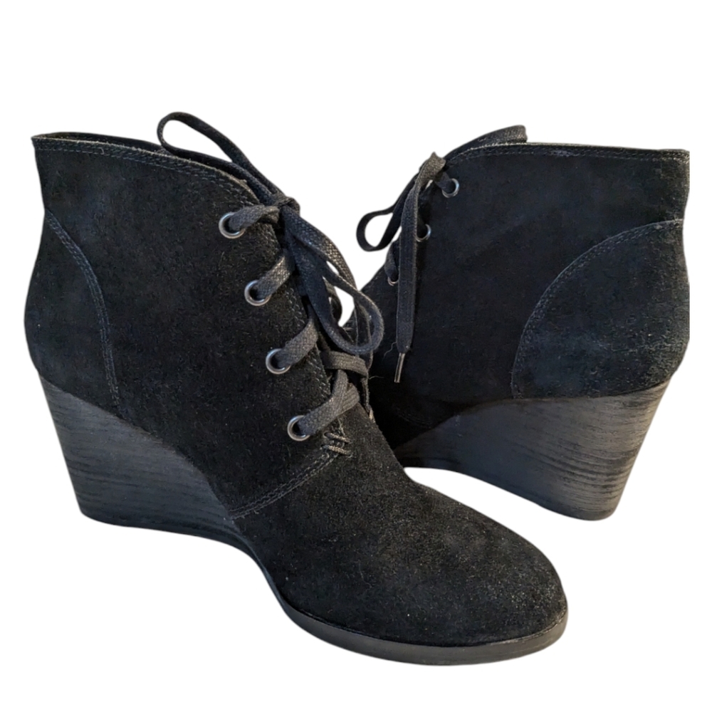 Lucky Brand Swayze Wedge Black Suede Lace Up Boots Booties SZ 9